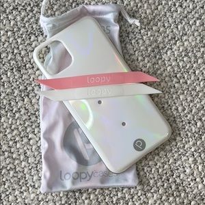 iPhone 11 Pro Max loopy case white opal (righty)